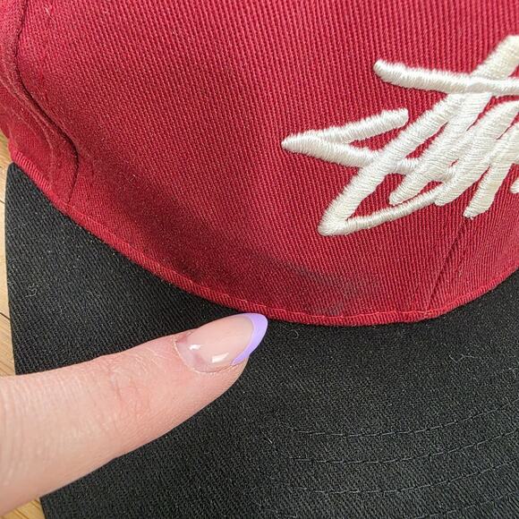 Vintage Stussy Capz SnapBack Hat Red Black Embroidered Two Tone Trucker Spellout - Picture 7 of 9